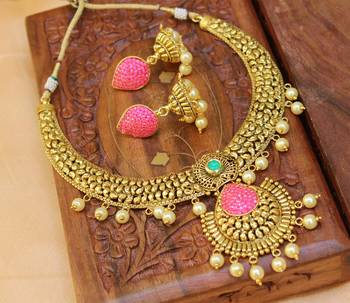 Pink Agate Necklace Sets 1