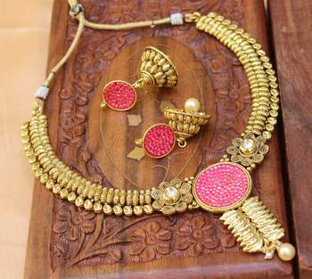 Pink Agate Necklace Sets 1