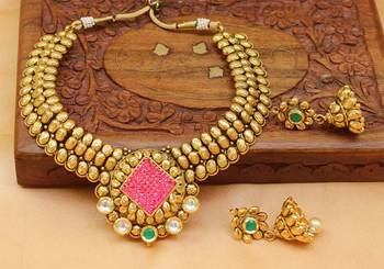 Pink Agate Necklace Sets 1