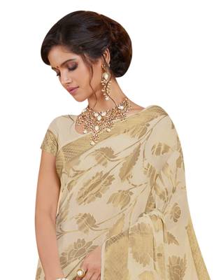 Cream Woven Chiffon Saree With Blouse 3