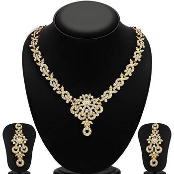 Luxurious Gold Plated Austrian Stone Necklace Set For Women 2