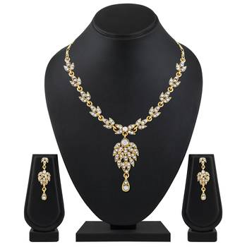 Glistening White Stone Gold Plated Princess Style Necklace Set For Women 2