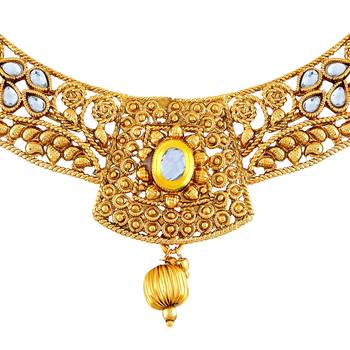Youthful White Kundan Gold Plated Choker Style Necklace Set For Women 3