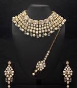 White Color Imitation Pearl Kundan Necklace With Earring & Maang Tikka