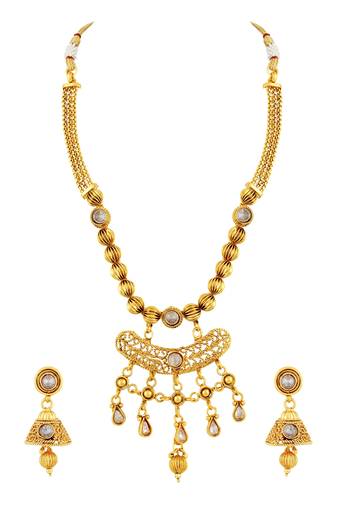 Gorgeous Filigiree Design Gold Plated Choker Style Necklace Set For Women
