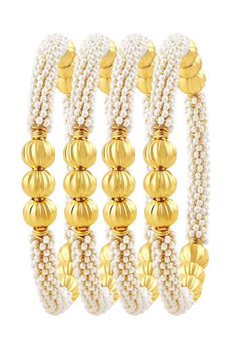 Incredible Gold Plated Set Of 4 Bangles For Women