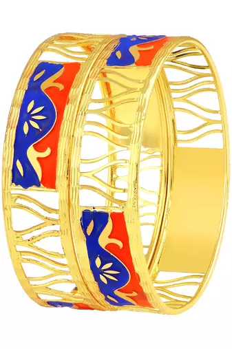 Glistening Wave Shape Gold Plated Bangle For Women
