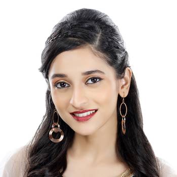 Sleek 3 Round Shape Gold Plated Drop Earring For Women 2