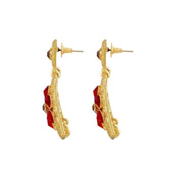 Luxurious Trazium Shape Filigree Gold Plated Drop Earring For Women 2