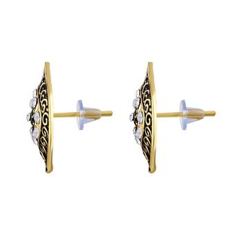 Gleaming Gold Plated Stud Earring For Women 2