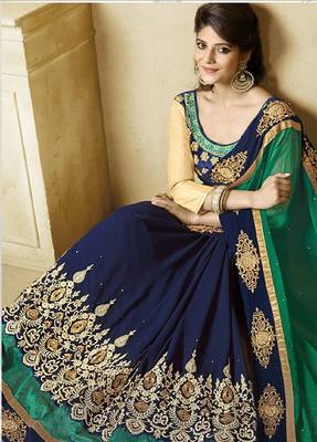 Green embroidered chanderi silk saree with blouse 4
