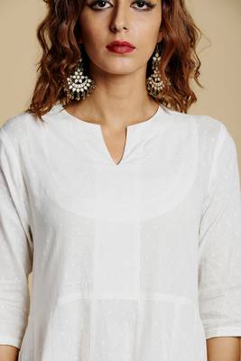 White cotton long kurtis 4