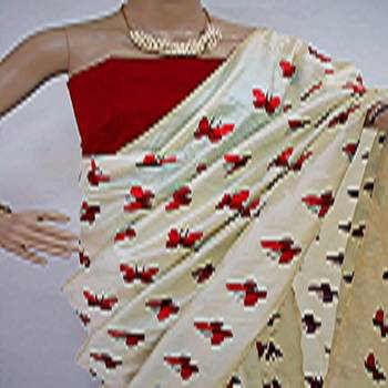 Red Embroidered South Silk Saree With Blouse 2