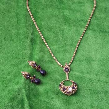 Multicolor diamond pendants 1