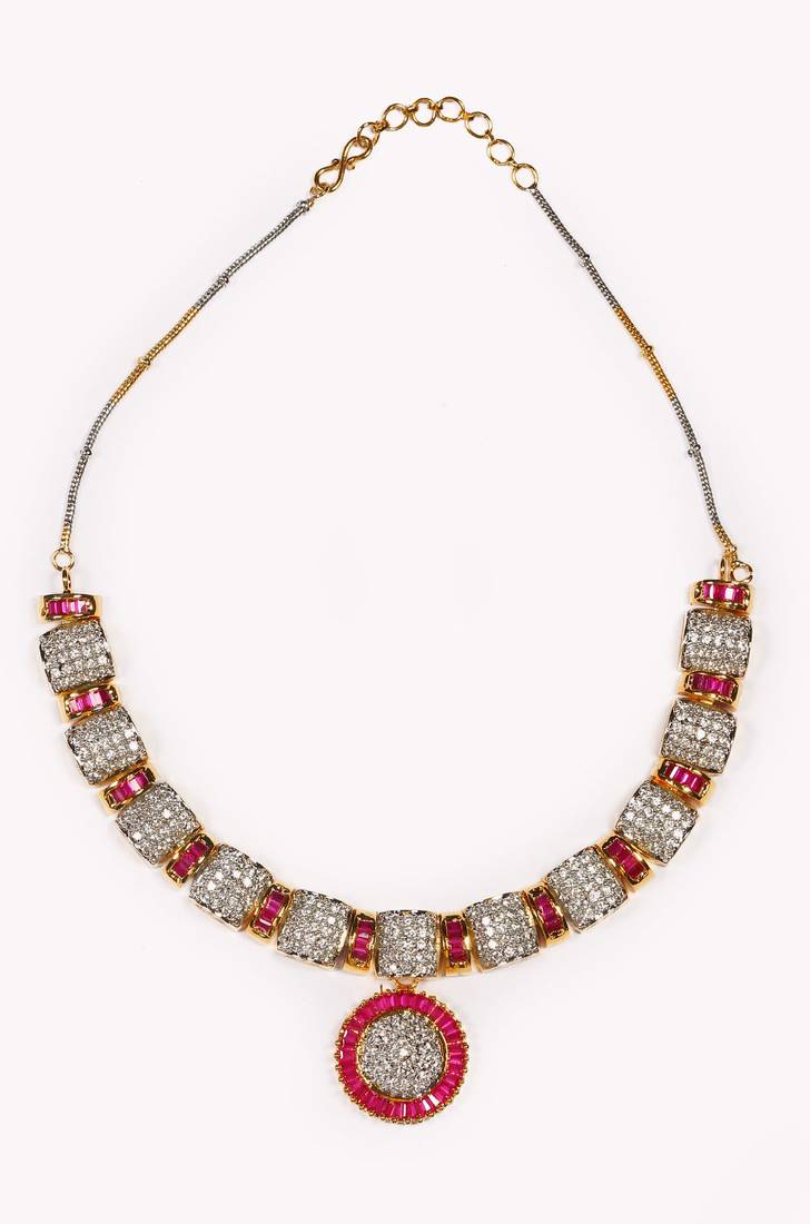 Pink necklace-sets