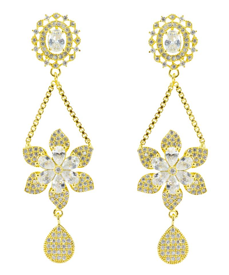 Trendy long earrings for casual wear