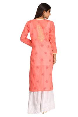 Pink Embroidered Cotton Chikankari Kurti  2
