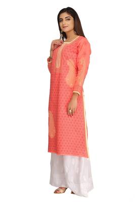 Pink Embroidered Cotton Chikankari Kurti  3