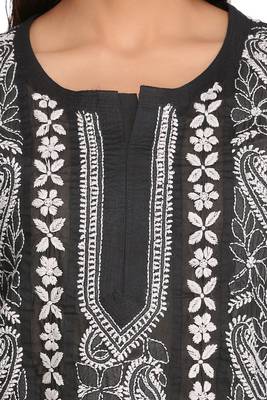 Black Embroidered Cotton Chikankari Kurti 5
