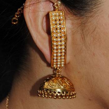 Gold Pearl Jhumka Earrings 1