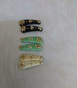 Black hair-accessories