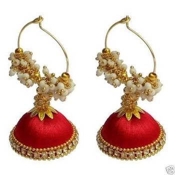 Red earrings 1