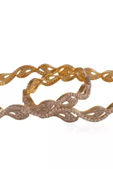 Lovely Gold plated ad bangle