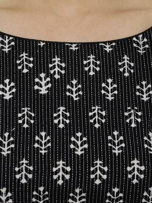 Black  and  white plain cotton party stitched blouse 5