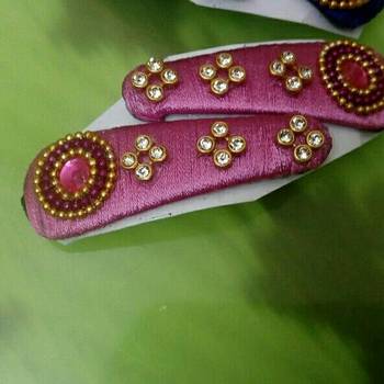 Pink hair-accessories 1