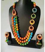 Multicolor necklaces