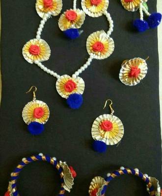 Blue necklaces 1