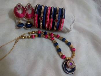 Pink necklaces 1