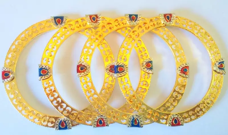 STYLISH GOLDEN MEENA BANGLES