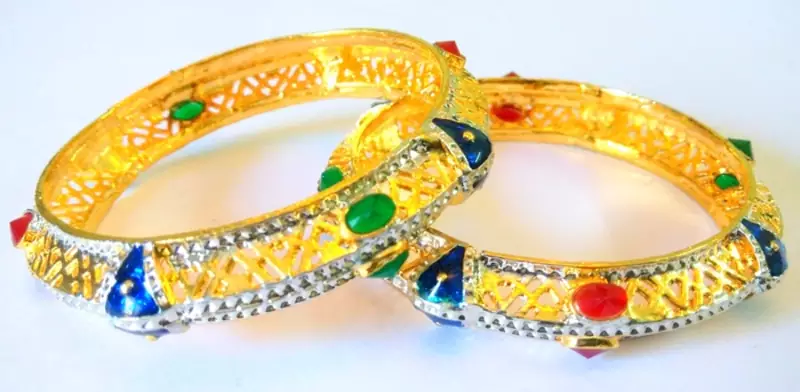 STYLISH GOLDEN MEENA BANGLES