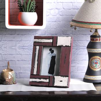 White And Red Matte Contour Wooden Picture Frame For Mother'S Day 1