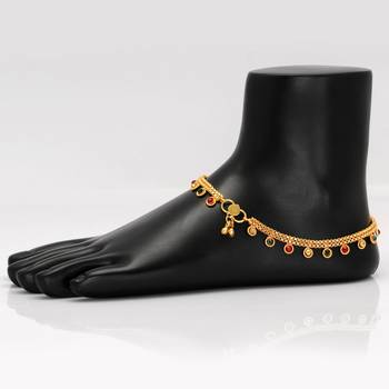 Maroon And Green Color Glass Stone Anklets 2