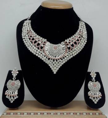 Multicolor necklace-sets 1
