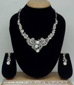 Multicolor necklace-sets