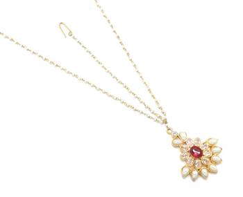 Leaf Style Maang Tikka Matha Patti Decorated With American Diamod And Pearl 3