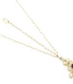 Leaf Style Maang Tikka Matha Patti Decorated With American Diamod And Pearl