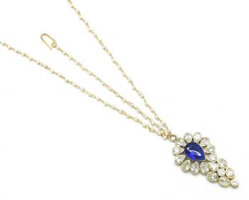Maang Tikka And Matha Patti Decorated With American Diamond 3