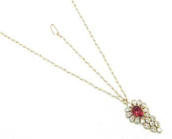 Maang Tikka And Matha Patti Decorated With American Diamond 3