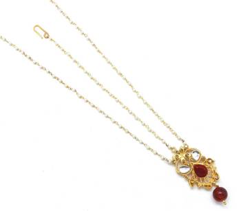 Golden Textured Maang Tikka And Matha Patti Decorated With Kundan And Crystal 1