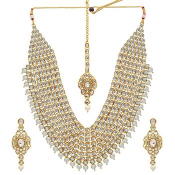 White Color Imitation Pearl Kundan Necklace With Earring & Maang Tikka 1