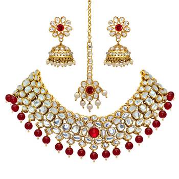 Maroon Color Imitation Pearl Kundan Necklace With Earring & Maang Tikka 1