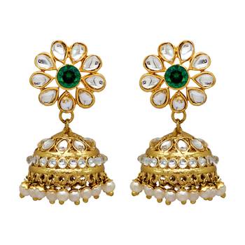 Green Color Imitation Pearl Kundan Necklace With Earring & Maang Tikka 2