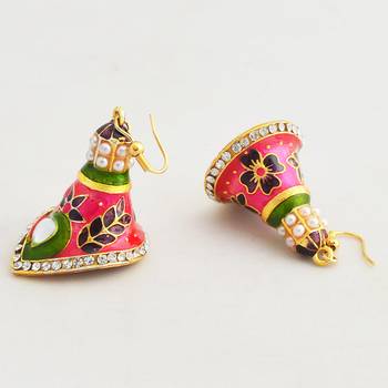 Pink Pearl Earrings 1
