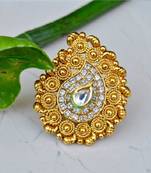 Antique Kairi Gold Finger Ring with American Diamonds