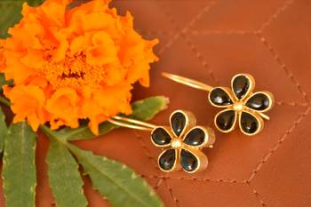 Kundan Stone Semi Precious Gold Plated Floral Dangler Earrings 4