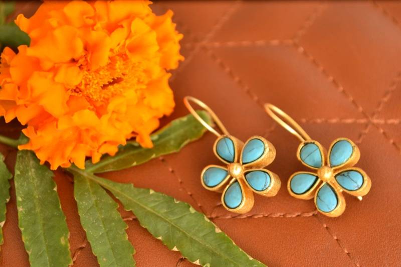 Kundan Stone Semi Precious Gold Plated Floral Dangler Earrings